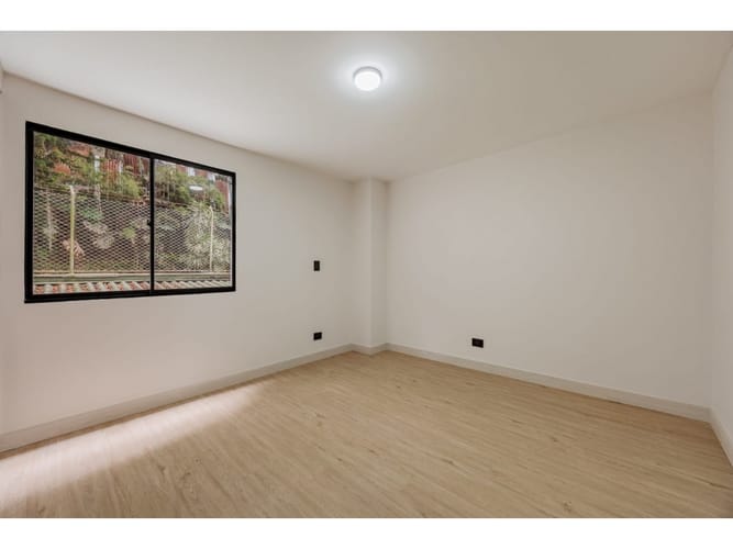 Apartaestudio en venta en El Poblado, Medellín, 154 m² · foto 16 de 24