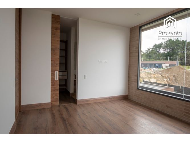Casa de 4 alcobas en venta en Las Palmas, Envigado, 433 m² · foto 12 de 14