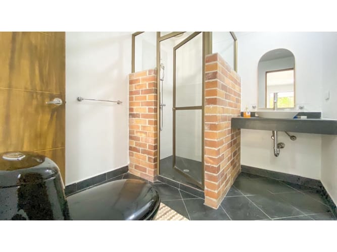 Casa de 4 alcobas en venta en Llano Grande, Rionegro, 350 m² · foto 17 de 24