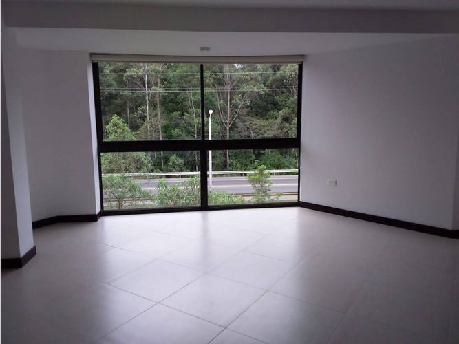 Apartamento de 1 alcoba en venta en El Faro, Rionegro, 67 m² · foto 2 de 8