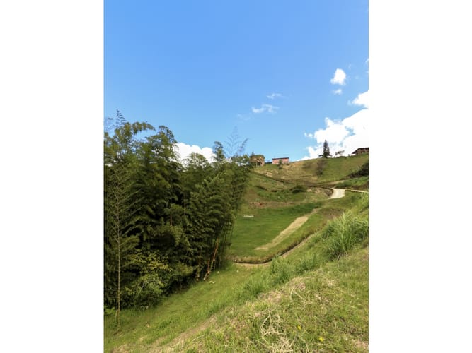 Lote en venta en El Porvenir, Marinilla, 2501 m² · foto 13 de 24