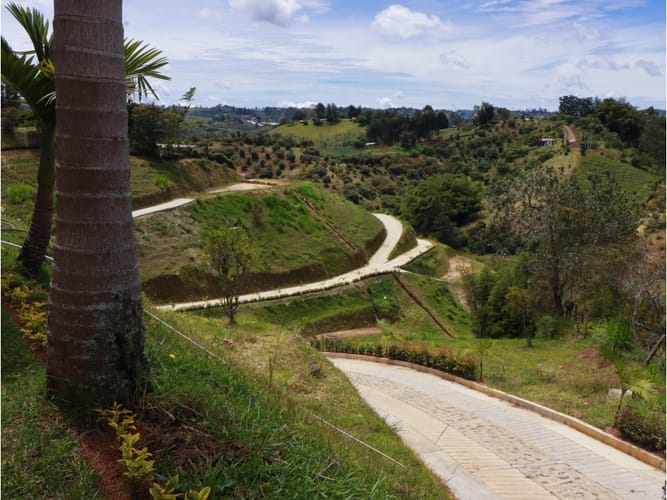 Lote en venta en El Porvenir, Marinilla, 2501 m² · foto 14 de 24
