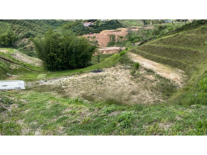 Lote en venta en El Porvenir, Marinilla, 2501 m² · foto 15 de 24