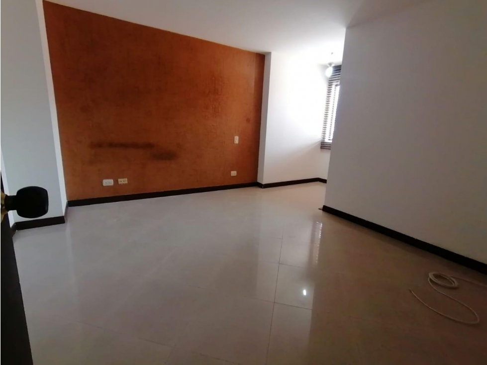 Apartamento en venta en Laureles, Medellín · foto 8 de 19