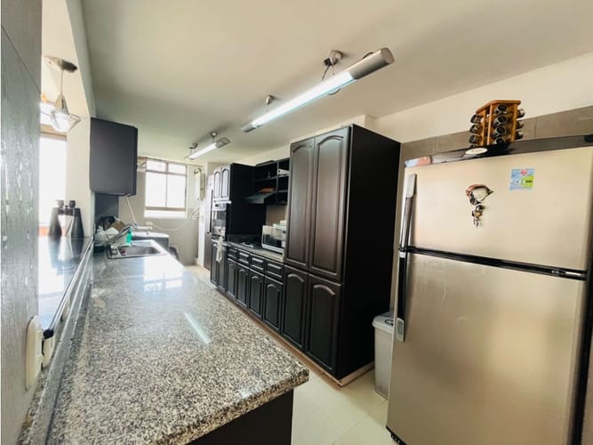 Apartamento de 3 alcobas en venta en El Poblado, Medellín, 163 m² · foto 6 de 19