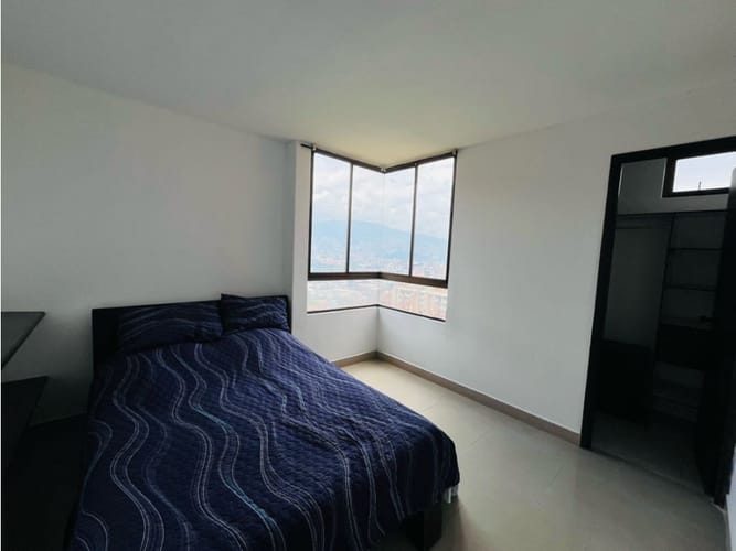 Apartamento de 3 alcobas en venta en El Poblado, Medellín, 163 m² · foto 9 de 19