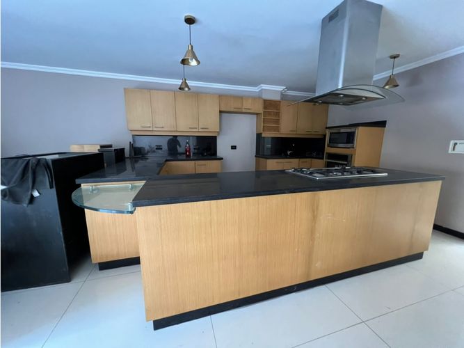 Casa de 6 alcobas en venta en San Joaquin, Medellín, 856 m² · foto 8 de 24