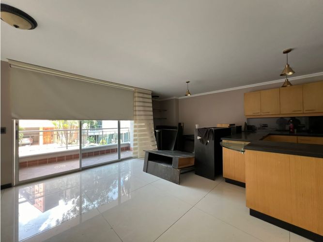 Casa de 6 alcobas en venta en San Joaquin, Medellín, 856 m² · foto 9 de 24