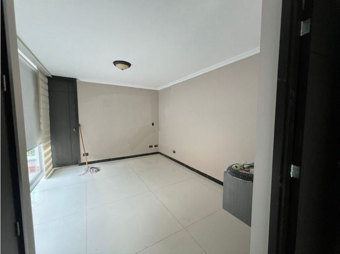 Casa de 6 alcobas en venta en San Joaquin, Medellín, 856 m² · foto 12 de 24
