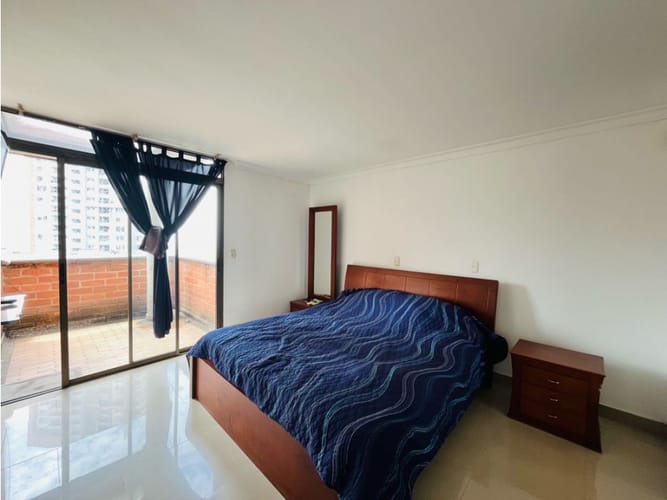 Apartamento de 3 alcobas en venta en El Poblado, Medellín, 163 m² · foto 17 de 19
