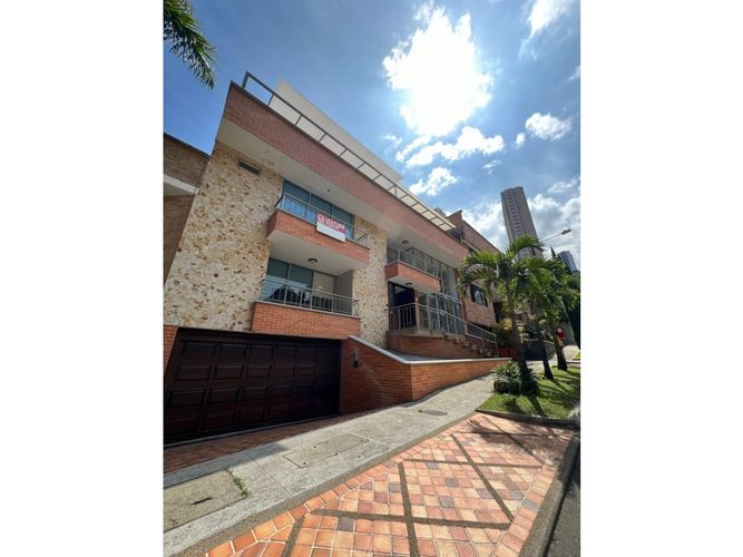 Casa de 6 alcobas en venta en San Joaquin, Medellín, 856 m² · foto 22 de 24