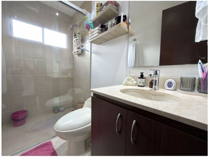 Casa de 4 alcobas en venta en Loma Del Escobero, Envigado, 304 m² · foto 23 de 24
