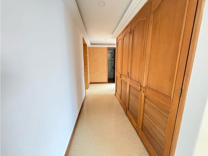 Apartamento de 2 alcobas en venta en Universidad Pontificia Bolivariana, Medellín, 220 m² · foto 9 de 18