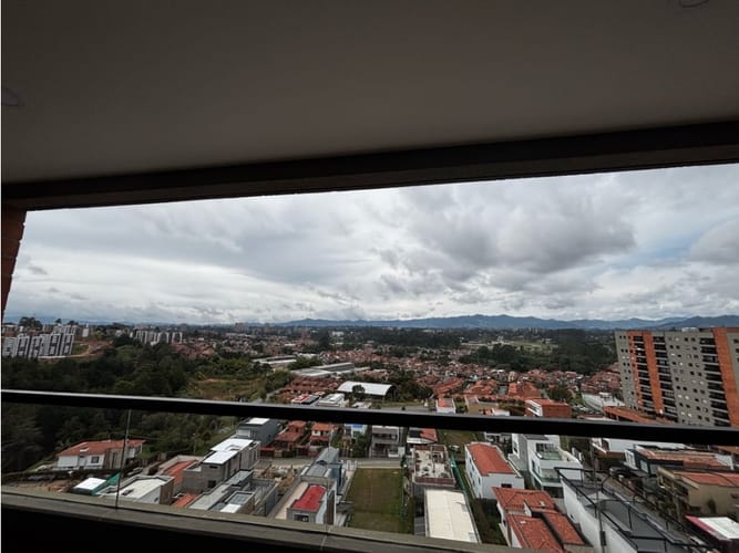 Apartamento de 3 alcobas en venta en Barro Blanco, Rionegro, 83 m² · foto 4 de 12
