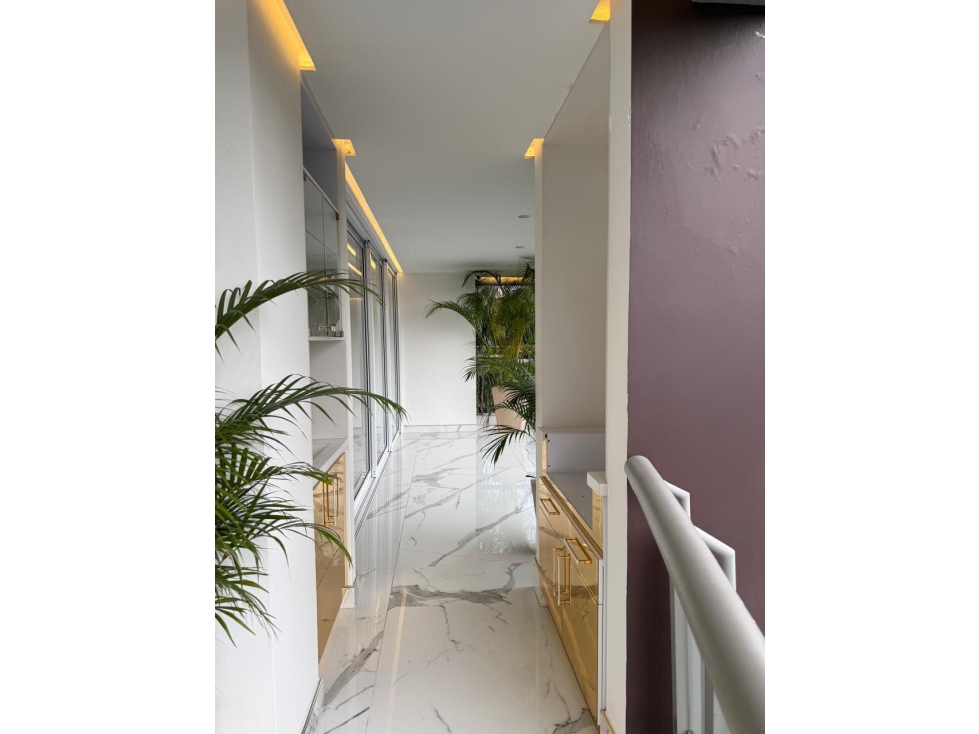 Apartamento en venta en El Poblado, Medellín · foto 13 de 24