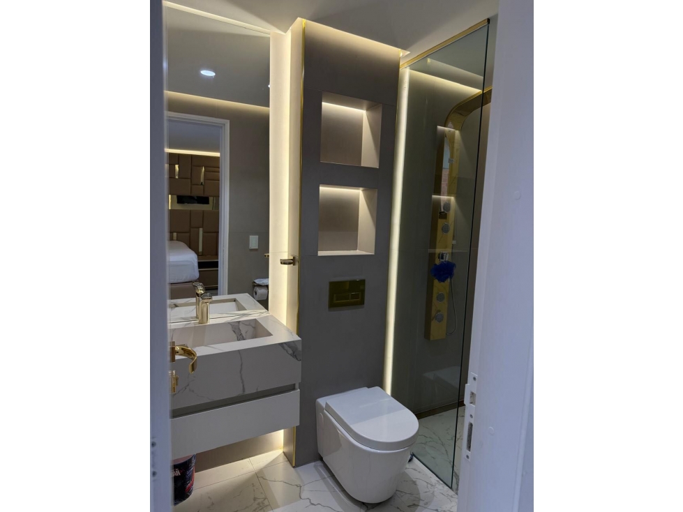Apartamento en venta en El Poblado, Medellín · foto 21 de 24