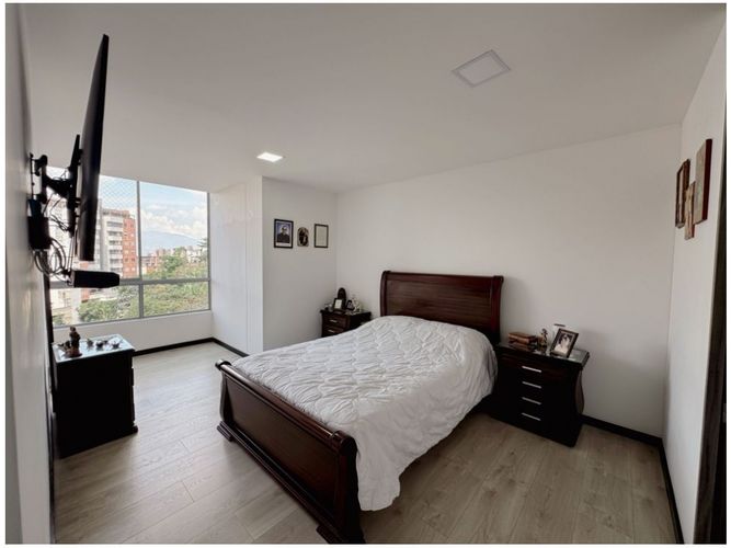 Apartamento de 3 alcobas en venta en Belén Aliadas, Medellín, 140 m² · foto 7 de 13