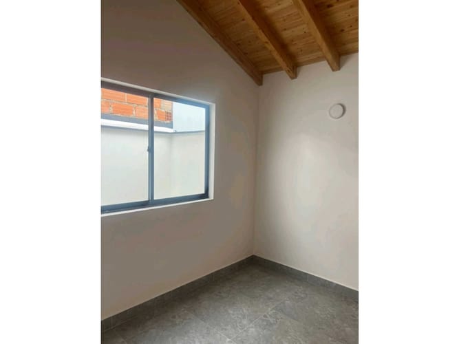 Casa de 3 alcobas en venta en La Ceja, 140 m² · foto 5 de 14