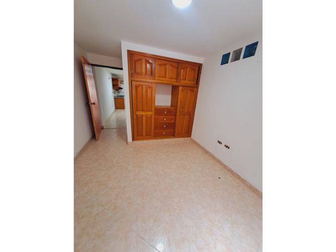 Apartamento de 3 alcobas en venta en El Porvenir, Marinilla, 82 m² · foto 10 de 16