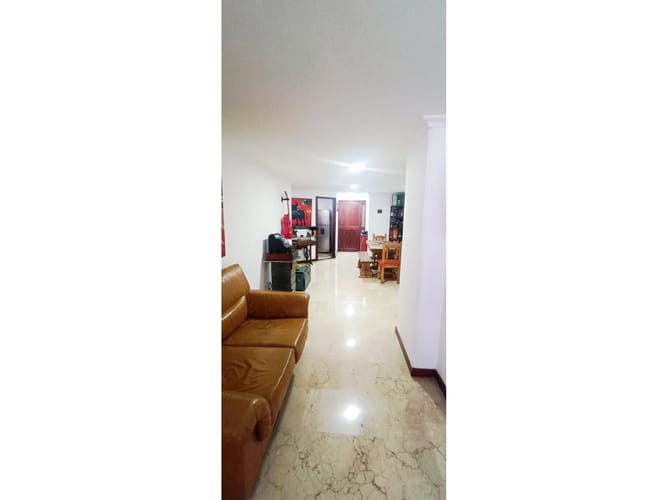Apartamento de 2 alcobas en venta en Los Balsos, Medellín, 128 m² · foto 2 de 16