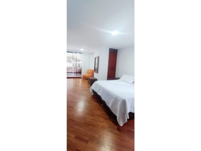 Apartamento de 2 alcobas en venta en Los Balsos, Medellín, 128 m² · foto 4 de 16