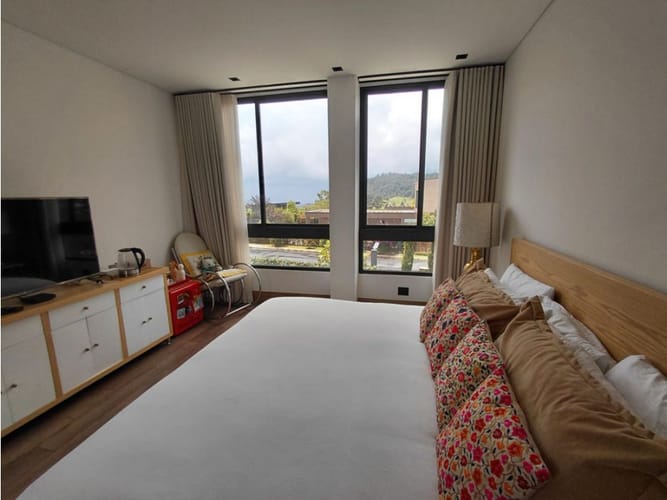 Casa de 3 alcobas en venta en Loma Del Indio, Medellín, 450 m² · foto 5 de 9