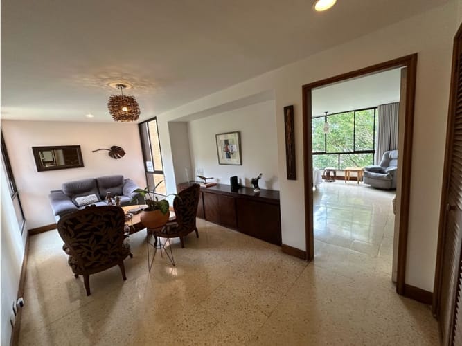 Apartamento en venta en El Poblado, Medellín · foto 10 de 24