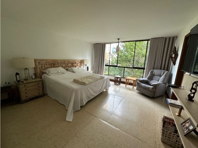 Apartamento en venta en El Poblado, Medellín · foto 17 de 24