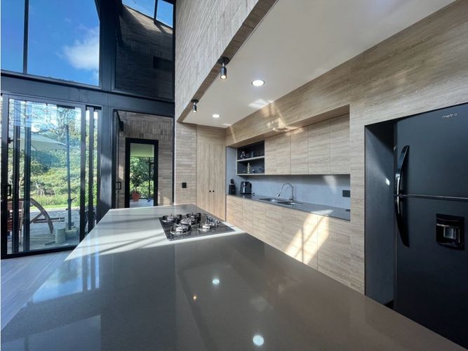 Casa de 5 alcobas en venta en Quirama, Rionegro, 300 m² · foto 9 de 24