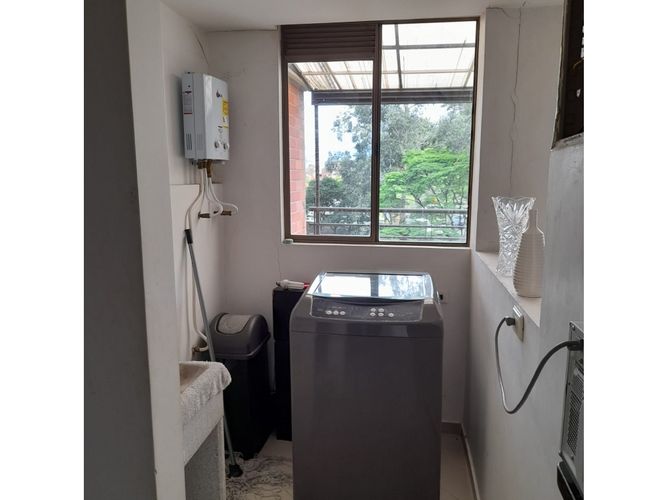 Apartamento de 1 alcoba en venta en Vía Las Palmas, Medellín, 101 m² · foto 8 de 10