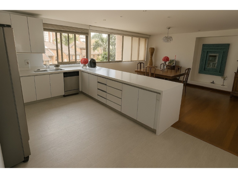 3BR Apartment in El Poblado (245 m²) for Sale - 2