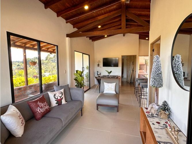 Casa de 3 alcobas en venta en Aeropuerto, Rionegro, 120 m² · foto 8 de 24