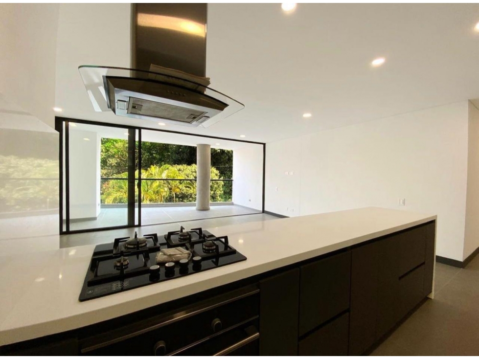 2BR Apartment in Laureles (109 m²) for Sale - 3