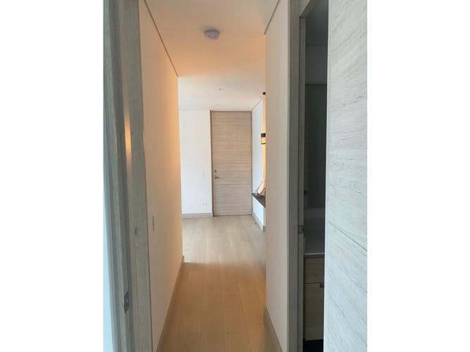 Apartamento de 2 alcobas en venta en El Tesoro, Medellín, 60 m² · foto 8 de 17