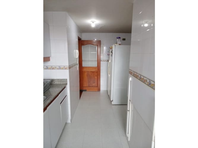 Apartamento de 3 alcobas en venta en Lorena, Medellín, 142 m² · foto 7 de 22