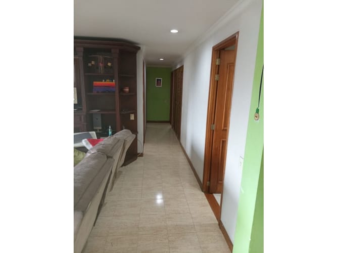 Apartamento de 3 alcobas en venta en Lorena, Medellín, 142 m² · foto 8 de 22