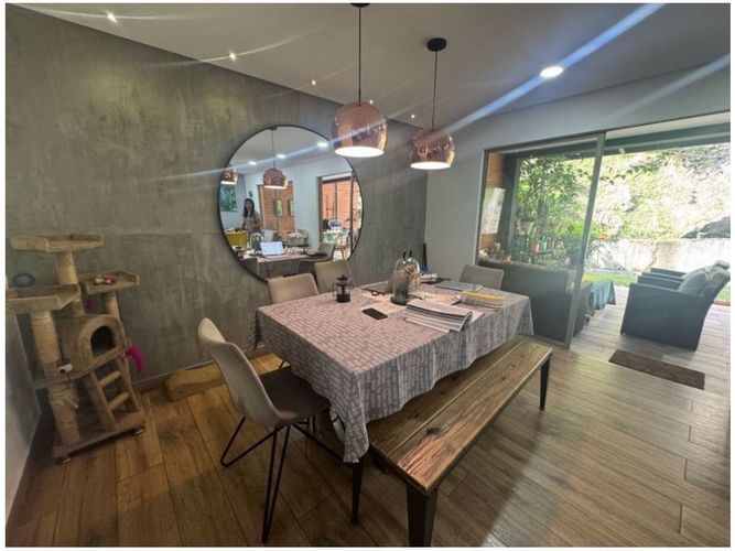 Casa de 3 alcobas en venta en La Pradera, Medellín, 212 m² · foto 17 de 24