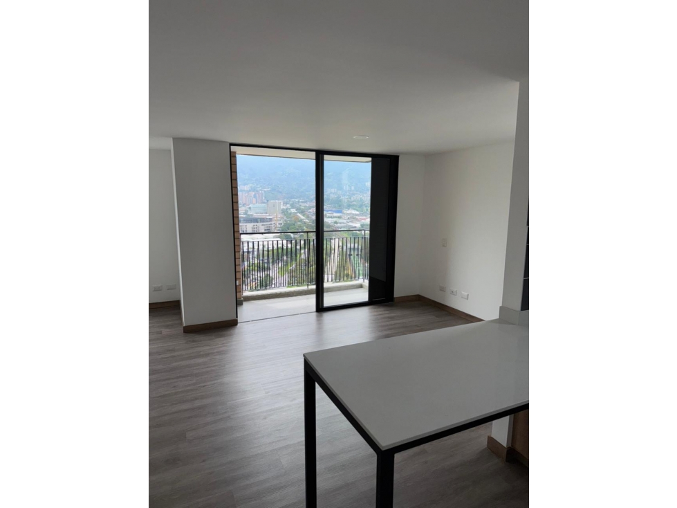 Apartamento en venta en San Rafael, Medellín · foto 2 de 21