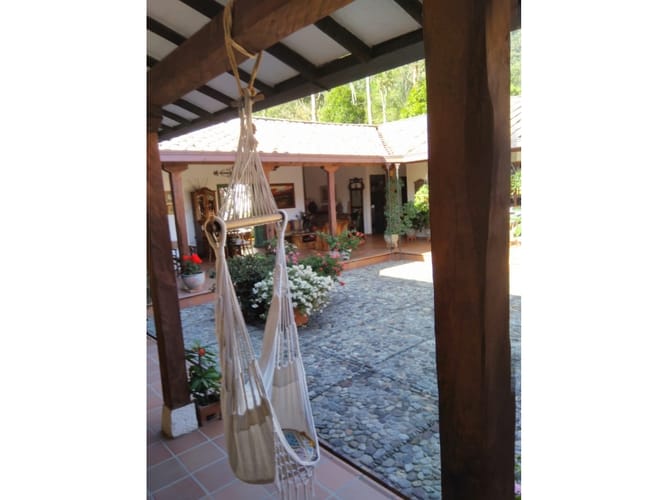 Casa de 5 alcobas en venta en Lomitas, La Ceja, 487 m² · foto 14 de 24