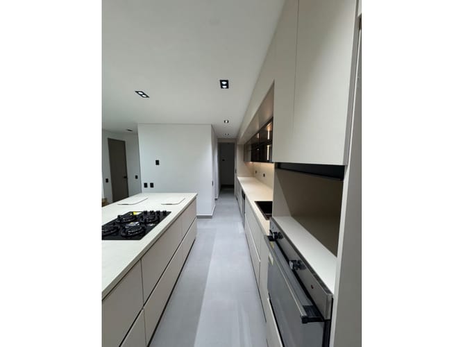 Casa de 3 alcobas en venta en Gualanday, Rionegro, 170 m² · foto 7 de 23