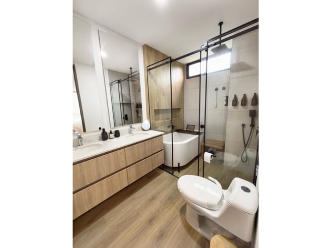 Apartamento de 2 alcobas en venta en Sajonia, Rionegro, 124 m² · foto 9 de 17