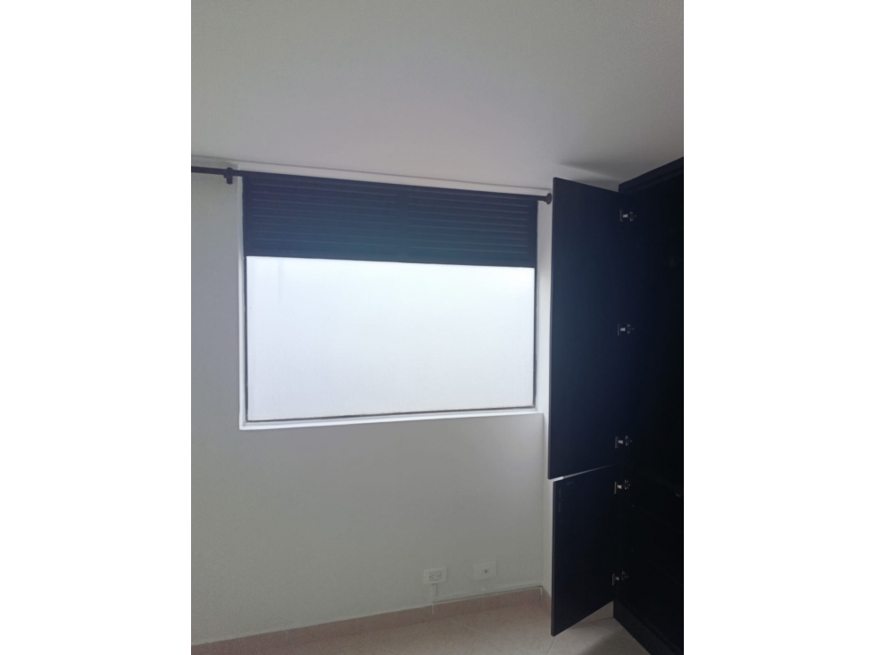 Apartamento en venta en El Portal, Envigado · foto 5 de 14