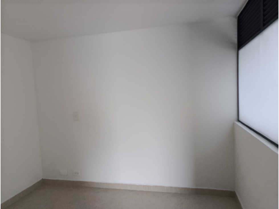 Apartamento en venta en El Portal, Envigado · foto 8 de 14