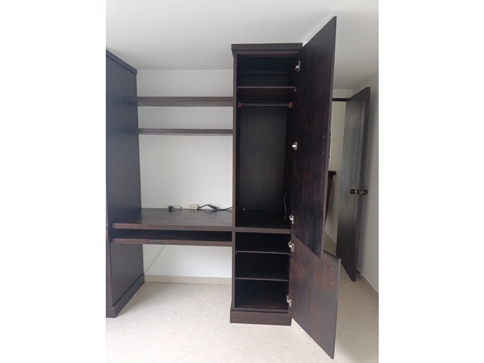 Apartamento en venta en El Portal, Envigado · foto 10 de 14