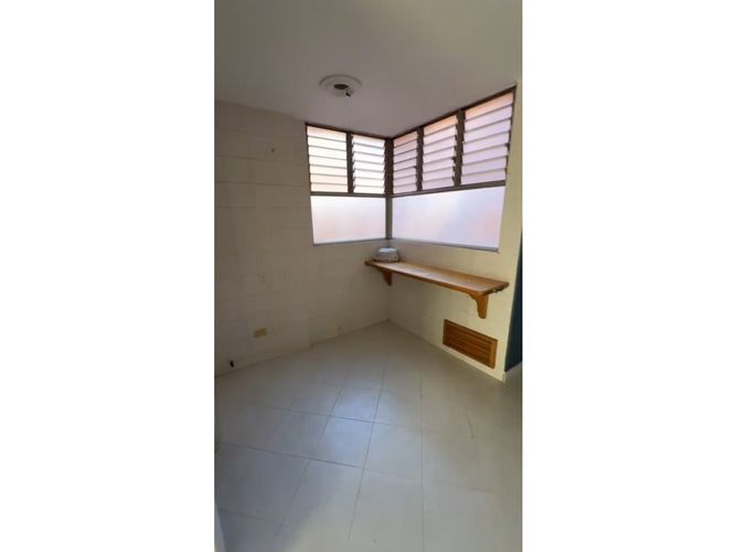 Apartamento de 3 alcobas en venta en Las Acacias, Medellín, 150 m² · foto 9 de 22
