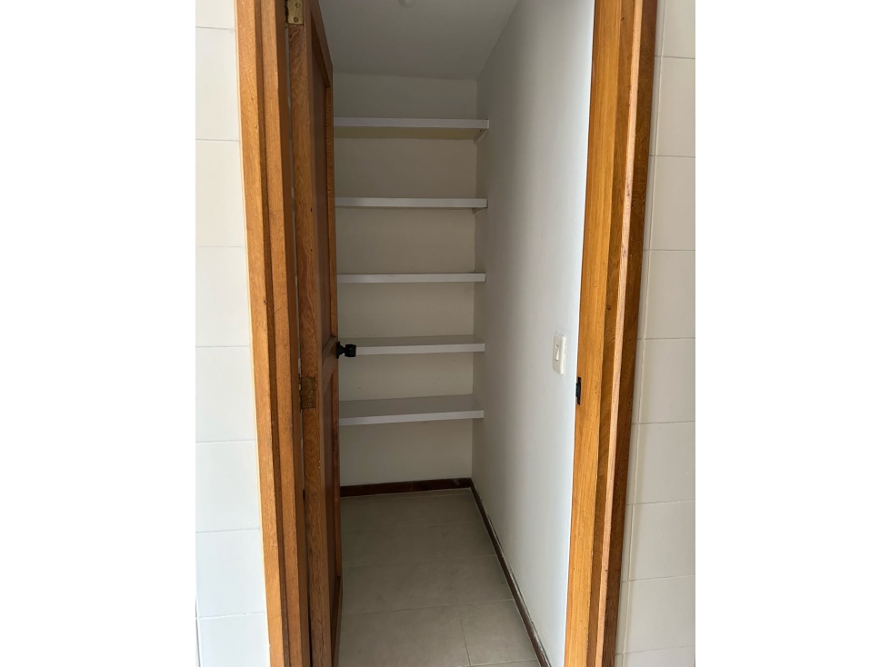 Apartamento en venta en El Poblado, Medellín · foto 5 de 22