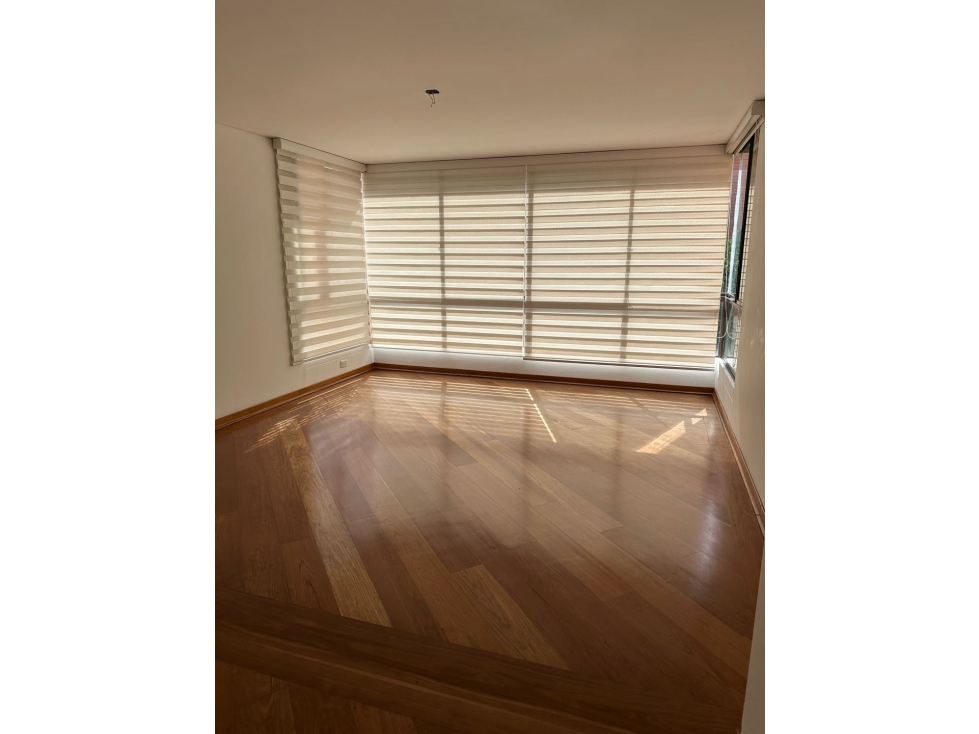 Apartamento en venta en El Poblado, Medellín · foto 9 de 22