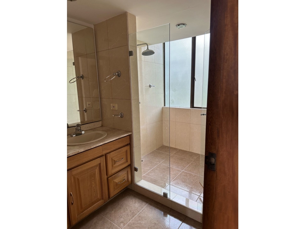 Apartamento en venta en El Poblado, Medellín · foto 12 de 22