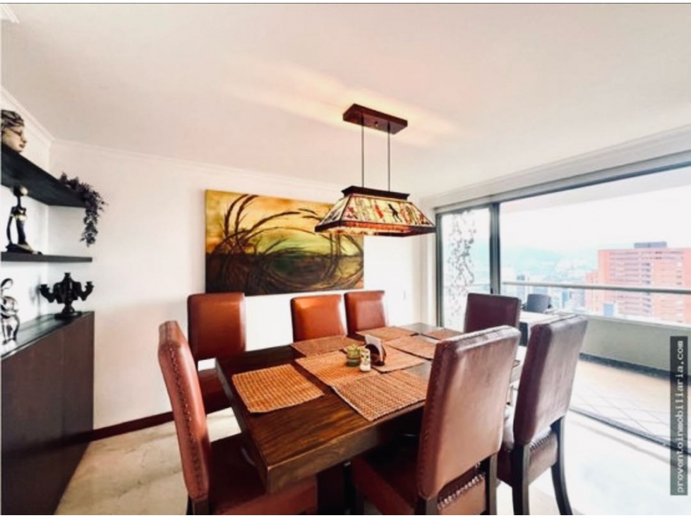 Apartamento en venta en El Poblado, Medellín · foto 8 de 10