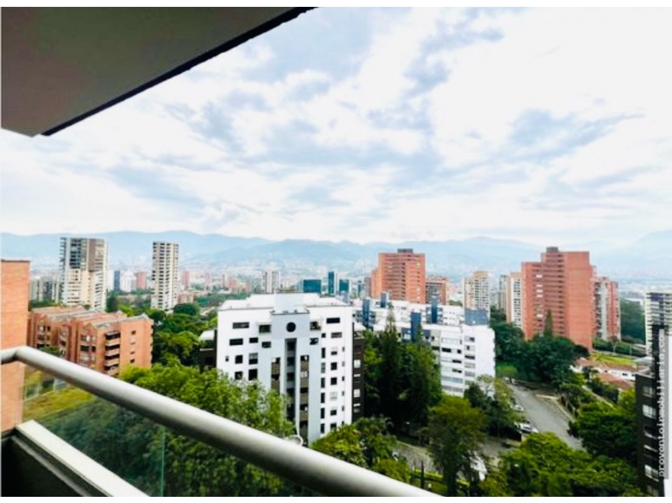 Apartamento en venta en El Poblado, Medellín · foto 9 de 10